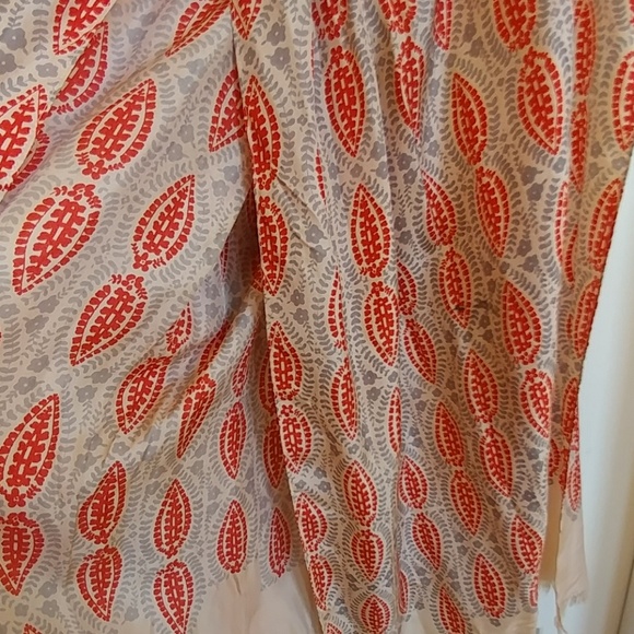 Beautiful J.Crew 100% Silk Scarf Wrap! - Picture 6 of 6